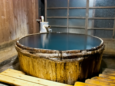 Beltéri fürdődézsa