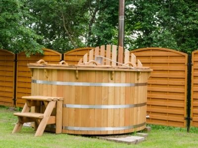 Kültéri fürdődézsa